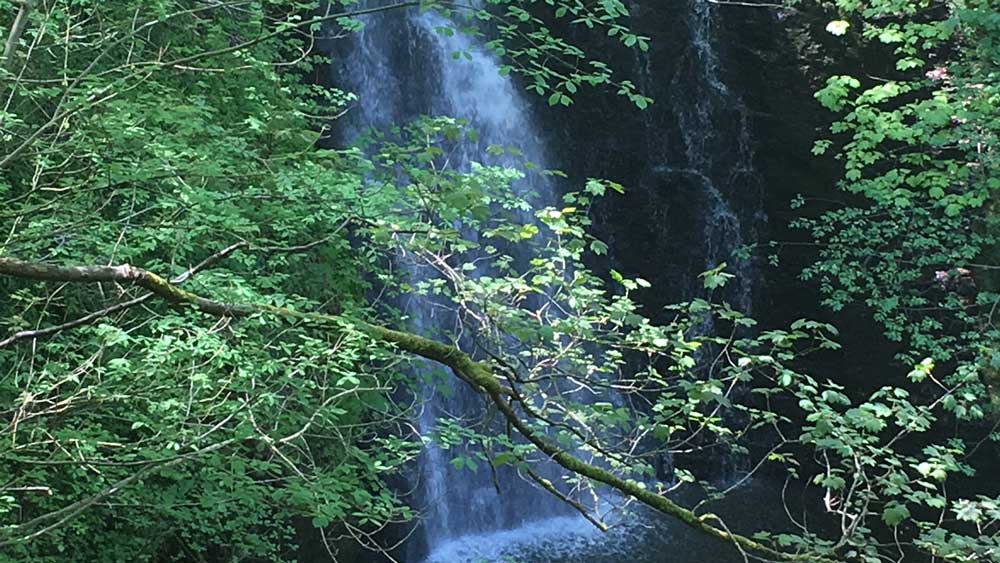 Falling Foss waterfall