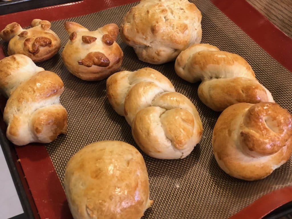 Bread rolls • Little Vikings - York for Kids Bread rolls